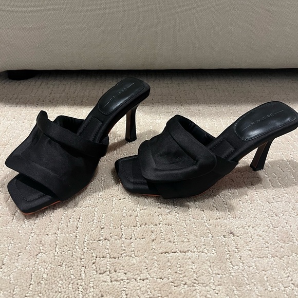 Bershka Velcro Kitten Heels 36 - Picture 1 of 6